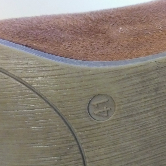 Vegan Suede Ankle Bootie - Picture 4 of 6